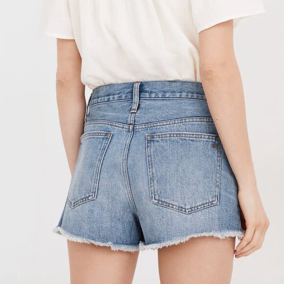 Madewell Relaxed Denim Shorts in Homecrest Wash: Ripped Edition, Size 25 - Picture 3 of 12